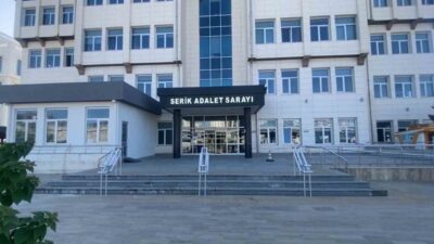 Antalya’nın Serik ilçesinde, ’tefecilik’ ve ’kara para aklama’ iddialarıyla ilgili