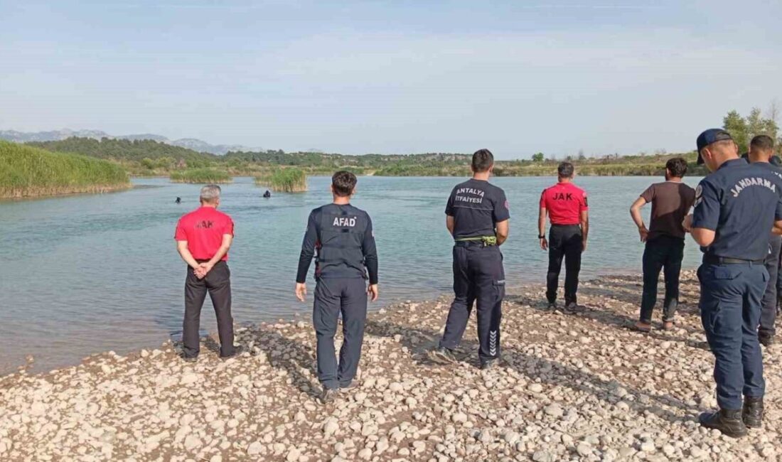 Antalya’nın Aksu ilçesinde, serinlemek için Aksu Çayı’na giren 3 yabancı