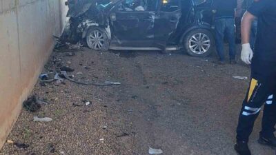 Çınar ilçesinde, bir otomobilin alt geçitte duvara çarpması sonucu 5