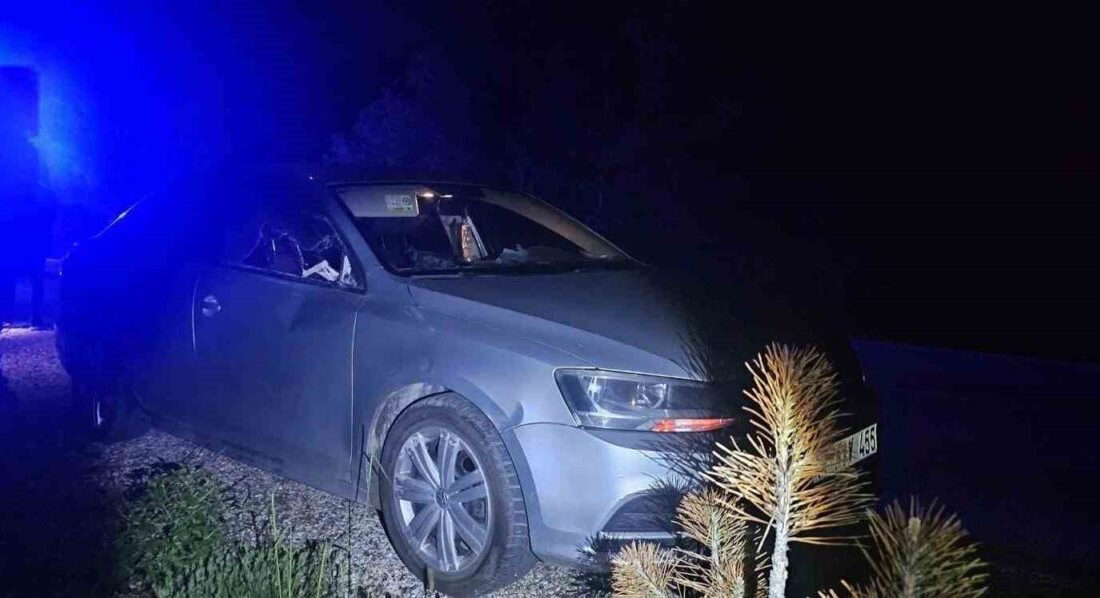 Bozüyük ilçesinde meydana gelen trafik kazasında, seyir halindeki bir otomobilin