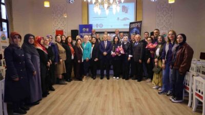 Samsun’da internet ve teknoloji kullanımıyla ilgili “SİBERAY Güvenlik Semineri” düzenlendi.