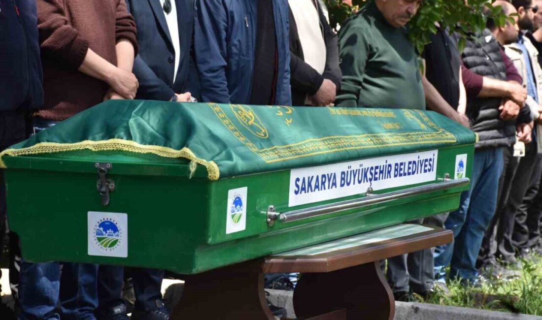 Hendek ilçesinde gerçekleşen silahlı çatışmada hayatını kaybeden otel sahibi, bugün