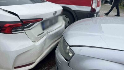 Sinop’ta meydana gelen zincirleme trafik kazasında 5 yaşındaki bir çocuk