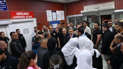 Şırnak’ta, voleybol oynamak için hazırlık hareketleri yapan 19 yaşındaki bir