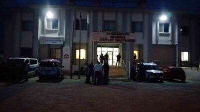 Şırnak’ın Güçlükonak ilçesine bağlı Ağaçyurdu köyünde iki aile arasında yaşanan