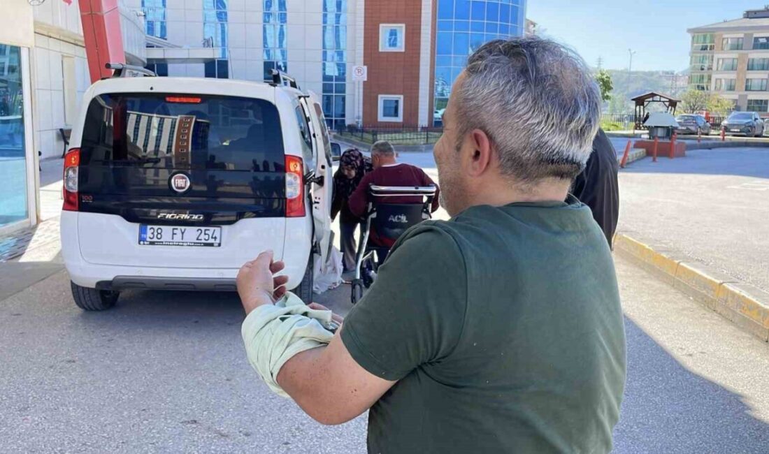Sivas’ta Kurban Bayramı’nın ilk saatlerinde, ibadetlerini yerine getirmeye çalışan ve