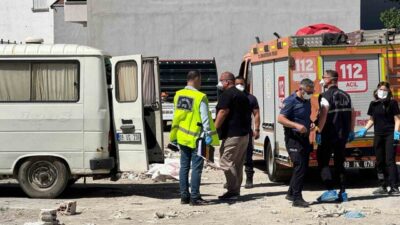 Söke ilçesinde bir minibüste ölü bulunan kişi, yaşamını yitirdiği şekilde