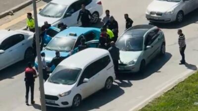 Gaziantep’te bir şahıs, kız arkadaşıyla beraber bir taksiciyi rehin aldıktan