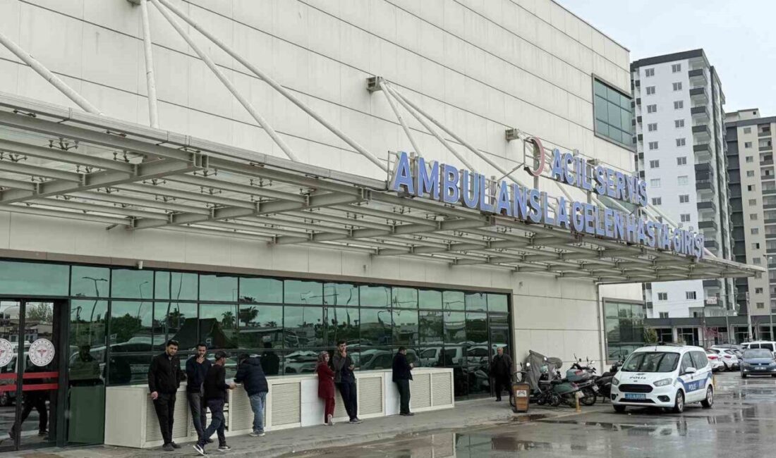 Mersin’in Tarsus ilçesindeki bir olayda, 4 öğrencinin, dışarıdan satın aldıkları
