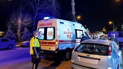 Tavşanlı ilçesinde meydana gelen trafik kazasında, bir motosikletin yayaya çarpması