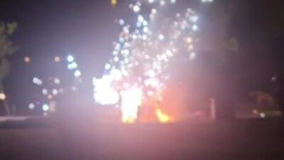 Antalya’da bir kamyonet seyir halindeyken alev aldı ve zaman zaman
