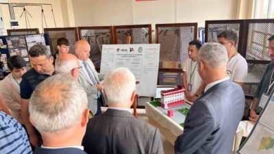 Hayrabolu Ergün Korkmaz Mesleki ve Teknik Anadolu Lisesi’nde düzenlenen bilim