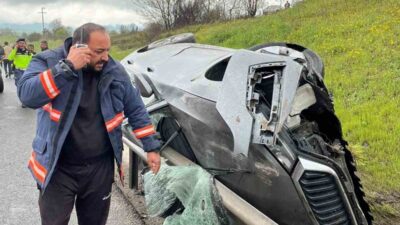 Bolu’nun Dörtdivan ilçesinde meydana gelen trafik kazasında, TEM Otoyolu’nda seyir