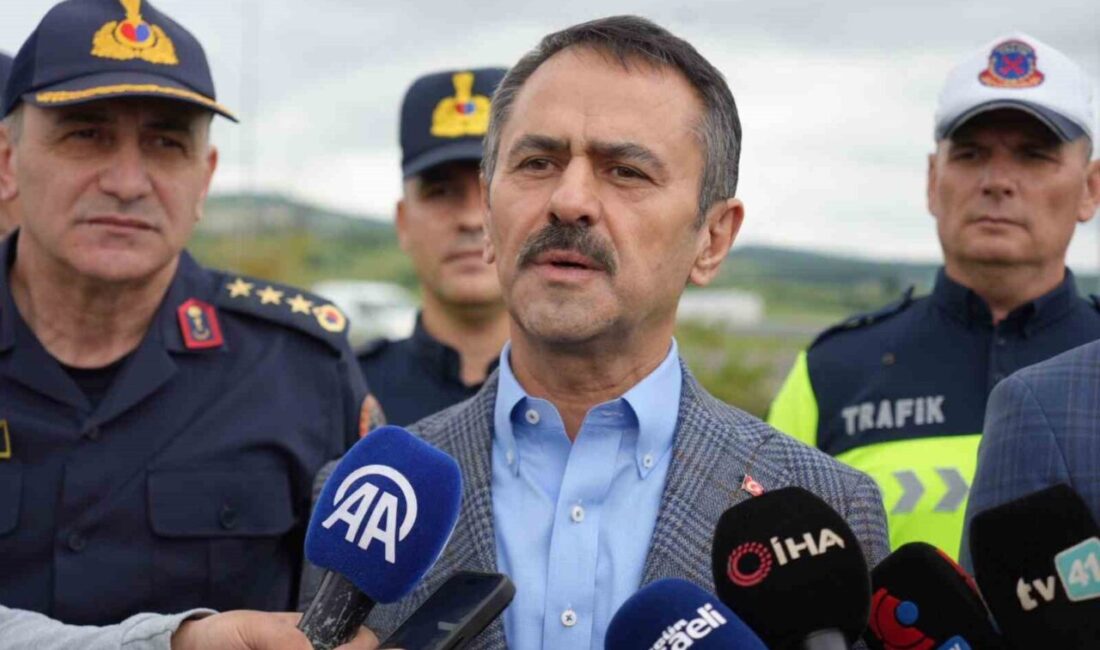 Kocaeli Valisi İlhami Aktaş, 10 binden fazla personelin Kurban Bayramı