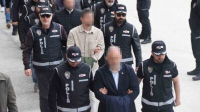 Eskişehir’de Tepebaşı Belediyesi’ne yönelik düzenlenen operasyonda gözaltına alınan ve adliyeye
