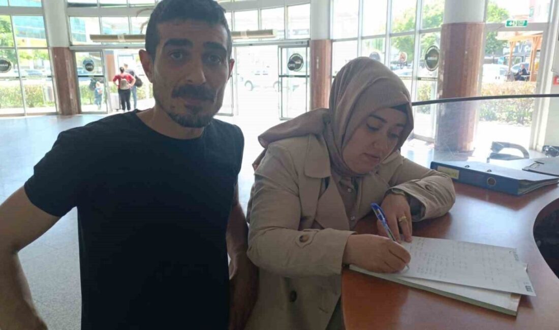 Bursa’nın İnegöl ilçesindeki şehirlerarası otobüs terminalinde unutulan bir çantadan yaklaşık