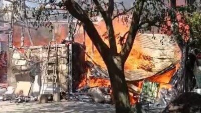 Tokat’ta, Bula köyünde bir evin müştemilatında meydana gelen yangın, hem