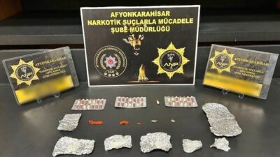 Afyonkarahisar’da düzenlenen operasyonda “torbacı” olarak bilinen uyuşturucu satıcılarına yönelik yapılan