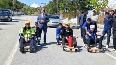 Yozgat’ın Çekerek ilçesinde düzenlenen Tornet Şenliği renkli görüntülere sahne oldu.