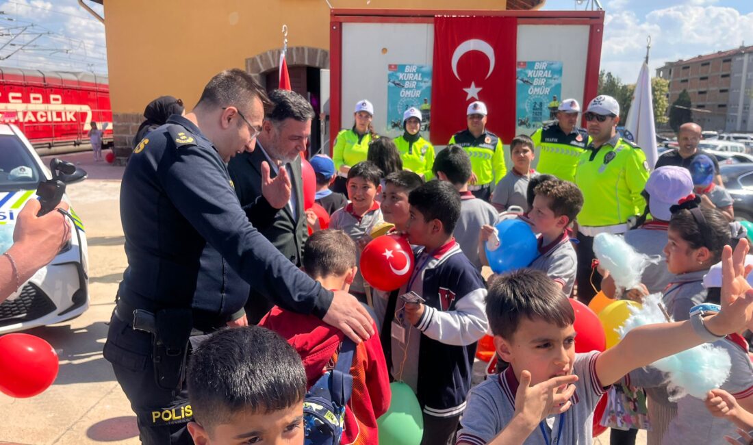 Trafik Haftası kapsamında Yerköy İlçe Emniyet Müdürlüğü ve Yerköy İlçe