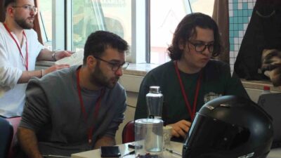 Karabük Üniversitesi bünyesinde düzenlenen KBÜ GameJam 2026 Bahar etkinliği, gençleri