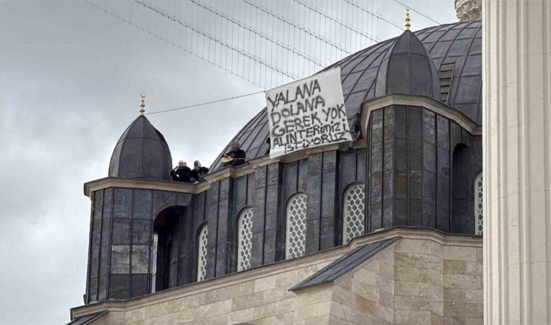 Sivas Merkez Cami Yaptırma ve Yaşatma Derneği tarafından inşa edilen