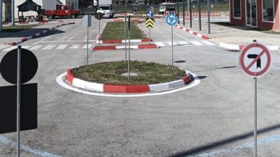 Uşak Belediyesi, Uşak Çocuk Trafik Eğitim Parkı’nda çocukların trafik kurallarını