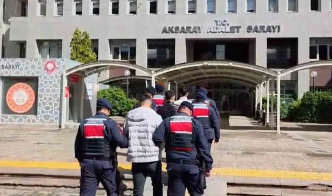 Adana’dan Aksaray’a uyuşturucu sevkiyatı yapan kişiler, jandarma operasyonu sonucu binlerce