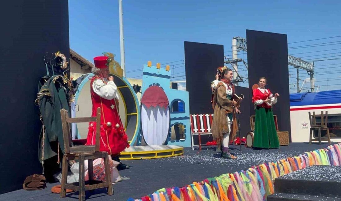 Yerköy ilçesinde gerçekleşen ‘Vagon Sahne’ etkinliği halk arasında büyük ilgi