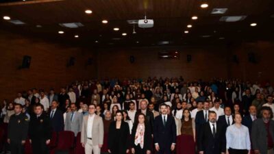 Vezirköprü Meslek Yüksekokulu, Yapay Zeka Sempozyumu’nu düzenledi. Etkinlik, Belediye Kültür