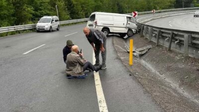 Zonguldak-Kdz. Ereğli kara yolunda meydana gelen yağış, bir kaza ile