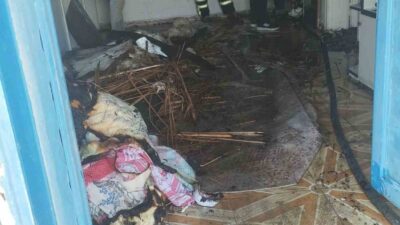 Bir evin, iddiaya göre Şanlıurfa’nın Birecik ilçesinde elektrik kontağından çıkan