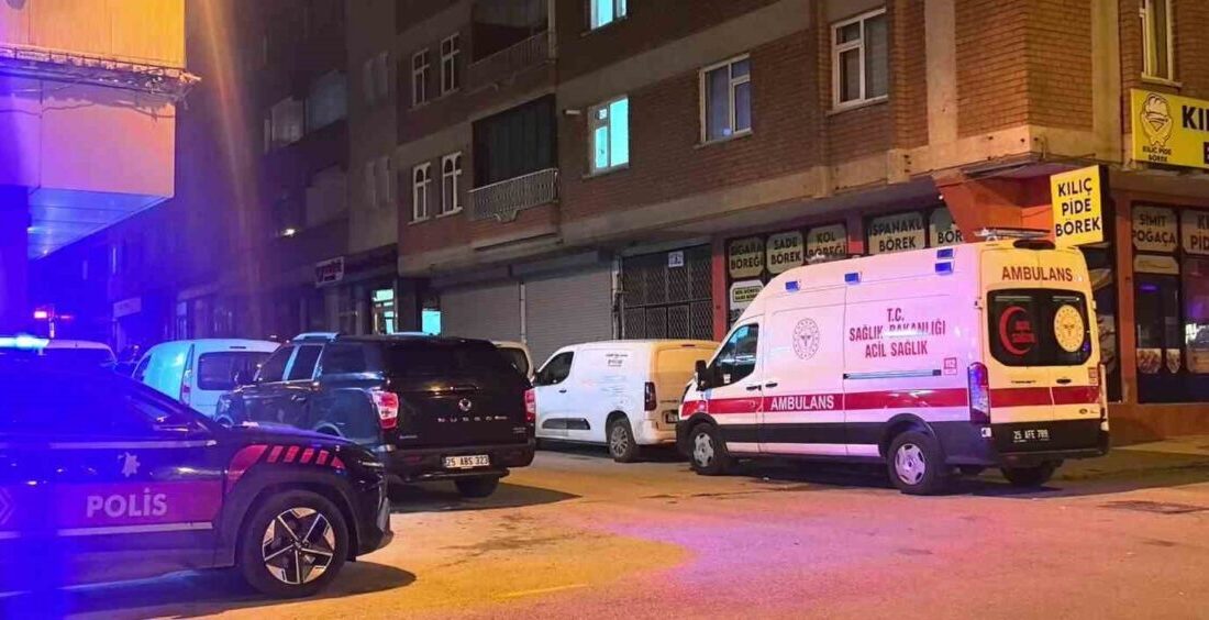 Erzurum’un Lalapaşa Mahallesi’nde kendi evinde tek başına yaşayan bir yaşlı