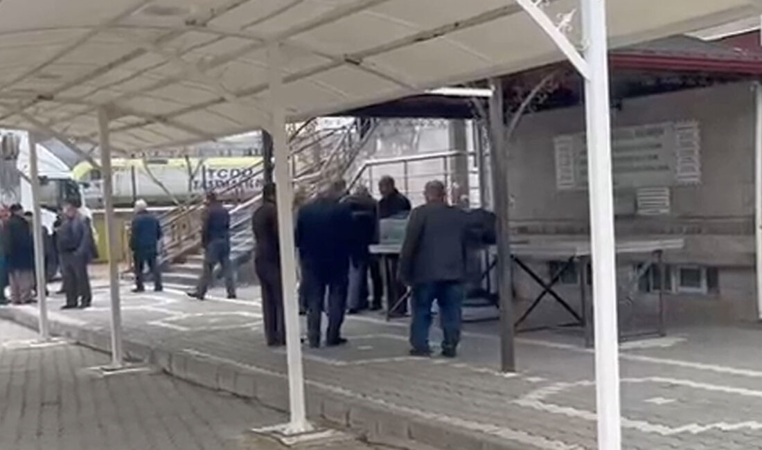 Kumluca köyünden gelme, Köseli kasabasında ikamet eden Hamza Salmanlı’nın vefat