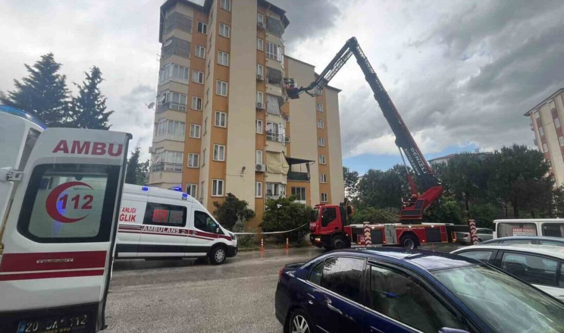 Denizli’de, tamirat için çatıya çıkan iki işçi yıldırım çarpması sonucu