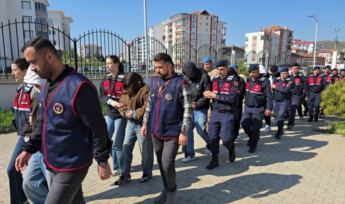 Yozgat merkezli 9 ilde düzenlenen bir dolandırıcılık operasyonunda 14 kişi