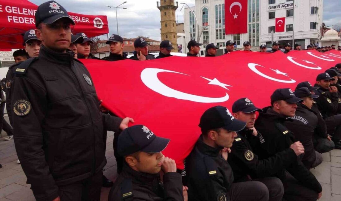 Yozgat’ta 19 Mayıs coşkusu, Valilik tarafından düzenlenen “Bayrak Yürüyüşü” ile