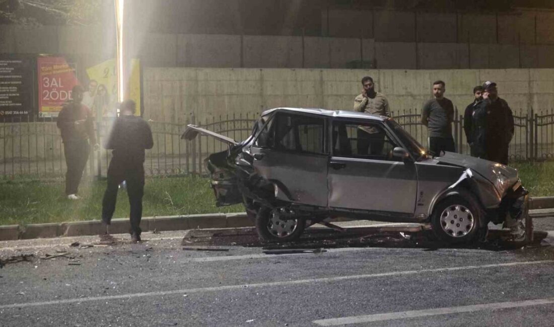 Yozgat’ta meydana gelen zincirleme trafik kazasında 4 aracın karışması sonucu