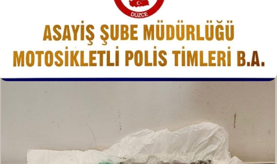 Düzce İl Emniyet Müdürlüğü Yunus ekipleri, uyuşturucu satışı yapan bir
