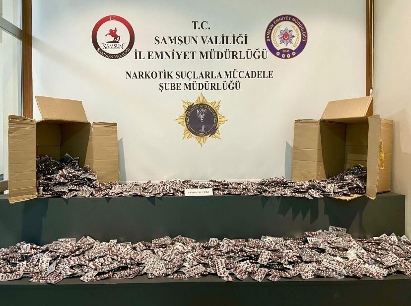 Samsun’un Atakum ilçesindeki narkotik ekipleri tarafından gerçekleştirilen operasyonda 24 bin