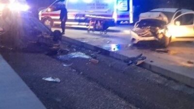 Zonguldak-Bartın karayolunda, Saltukova mevkiinde meydana gelen trafik kazasında 3 kişi