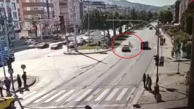 Samsun’da, bisikletiyle yaya geçidinden karşıya geçmeye çalışırken bir otomobilin çarpması