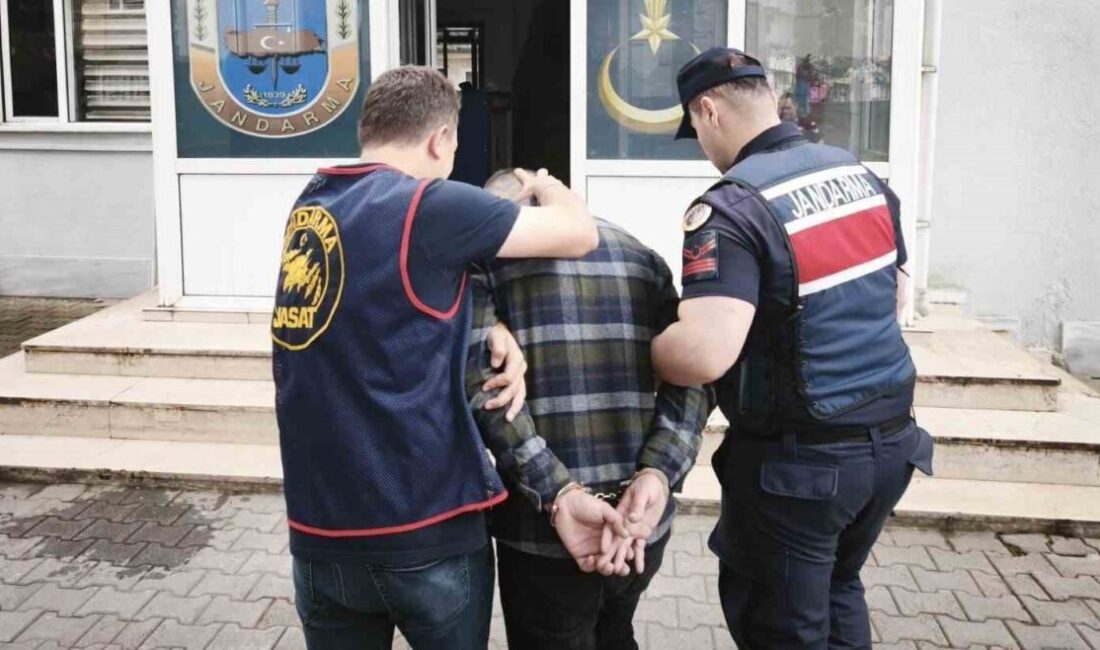 Samsun’da, 16 yıl 3 ay kesinleşmiş hapis cezası bulunan bir