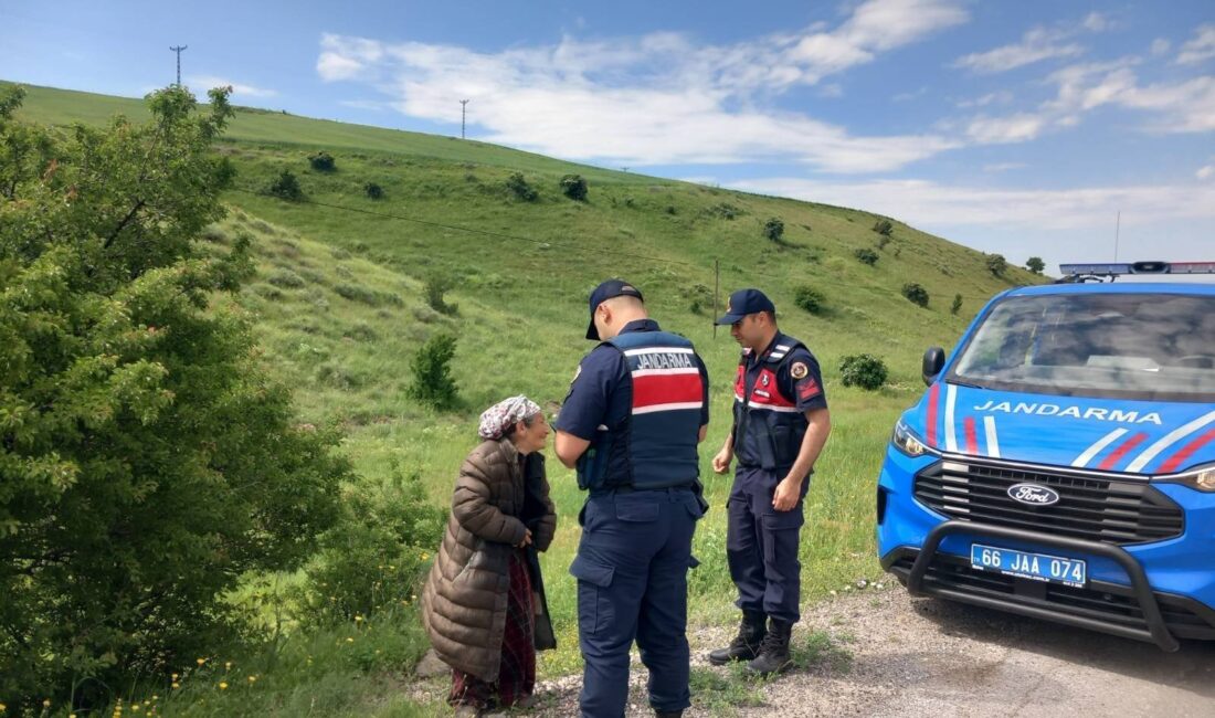Yozgat Merkez İlçe Jandarma Komutanlığı ekipleri, gerçekleştirdikleri önleyici kolluk devriyesi