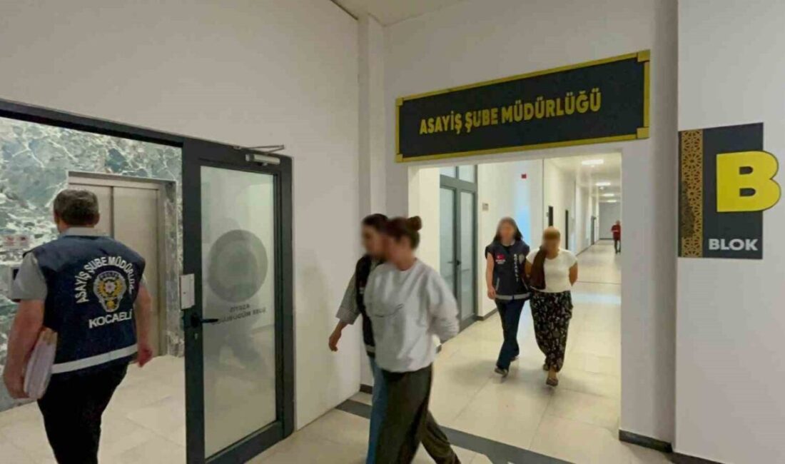Kocaeli’de yaklaşık 400 bin lira değerinde ziynet eşyası ve nakit