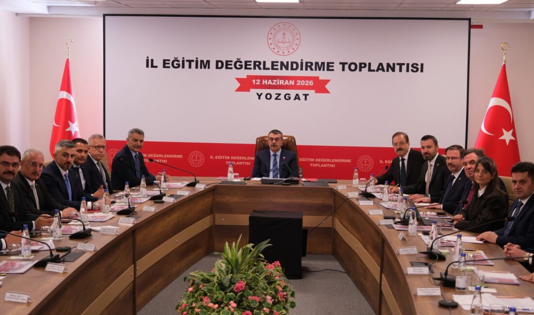 Milli Eğitim Bakanı Sayın Yusuf Tekin, bir dizi inceleme, ziyaret
