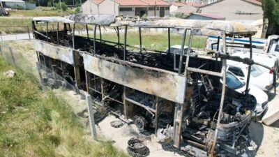 Aydın-Denizli Otoyolu’ndaki feci otobüs yangınında 8 kişinin hayatını kaybettiği ve