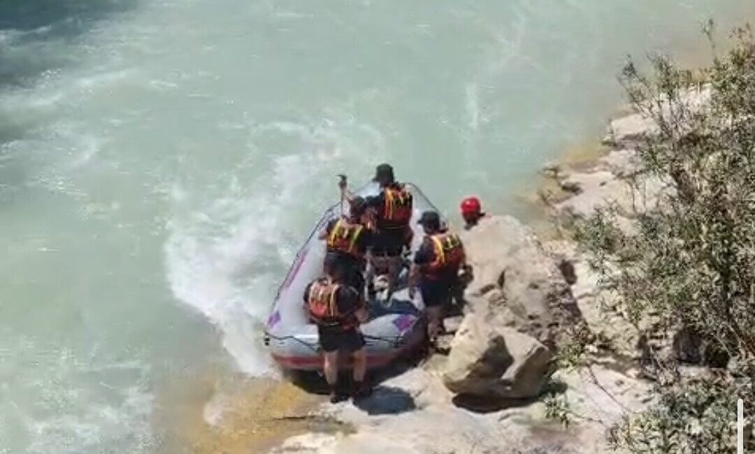 Eğlence Çayı’nda kaybolan Ömer Alptekin’in arama çalışmaları, Adana’nın Karaisalı ilçesinde