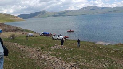 Ağrı ilinin Taşlıçay ilçesinde, Balıkgölü’nde kaybolan Özcan Artan’ın cesedine ulaşıldı.