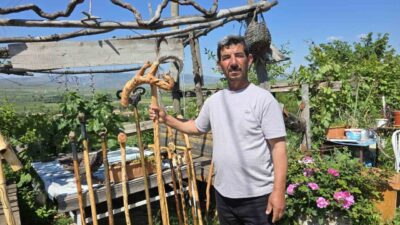 Yozgat’ın Aydıncık ilçesinde yaşayan 53 yaşındaki Murat Özdemir, uzun yıllardır